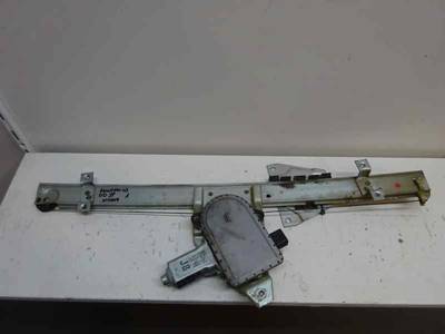 ELEVALUNAS DELANTERO DERECHO MITSUBISHI MONTERO 2003 3.2 DI-D (160 CV)