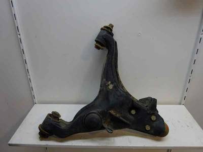 BRAZO SUSPENSION INFERIOR DELANTERO DERECHO MITSUBISHI MONTERO 2003 3.2 DI-D (160 CV)