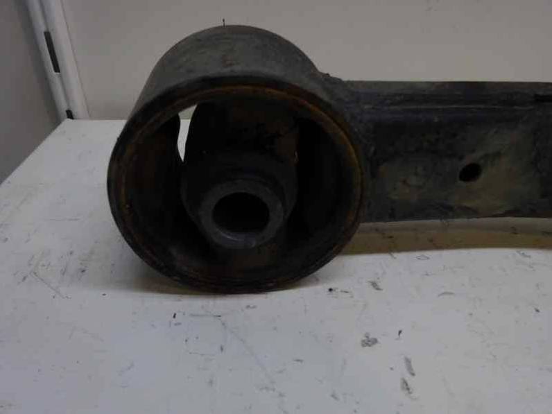 BRAZO SUSPENSION INFERIOR TRASERO DERECHO MITSUBISHI MONTERO 2003 3.2 DI-D (160 CV)