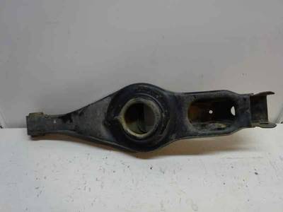 BRAZO SUSPENSION INFERIOR TRASERO IZQUIERDO MITSUBISHI MONTERO 2003 3.2 DI-D (160 CV)