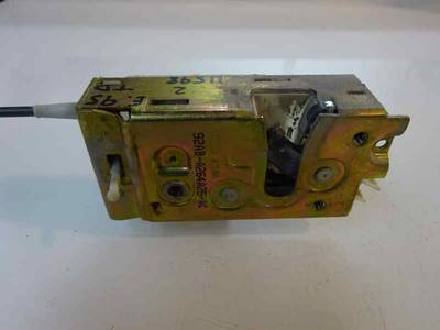 CERRADURA PUERTA TRASERA DERECHA FORD ESCORT BERLINA TURNIER 1993 1.8 D (60 CV)