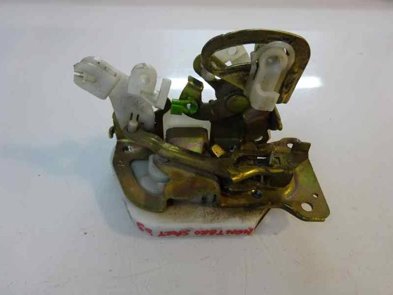 CERRADURA PUERTA TRASERA DERECHA MITSUBISHI MONTERO SPORT 2003 2.5 TD (116 CV)