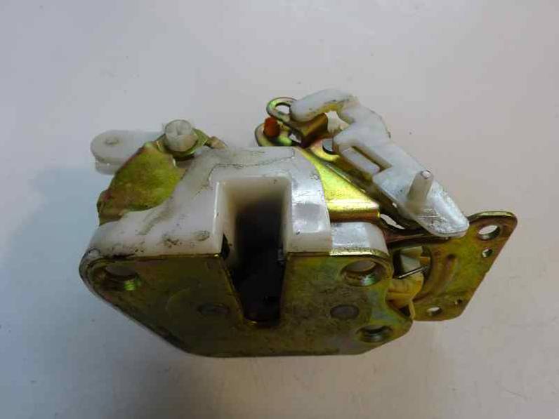CERRADURA PUERTA TRASERA IZQUIERDA MITSUBISHI MONTERO SPORT 2003 2.5 TD (116 CV)