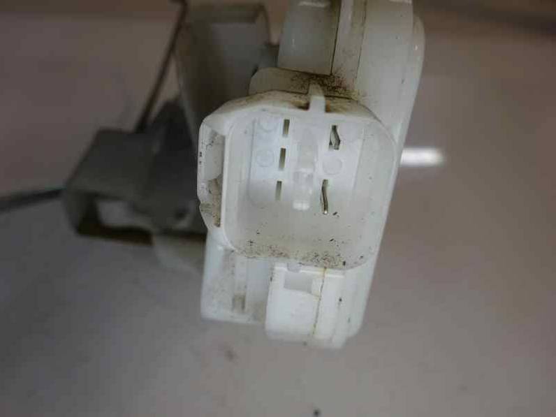 CERRADURA PUERTA DELANTERA DERECHA MITSUBISHI MONTERO SPORT 2003 2.5 TD (116 CV)