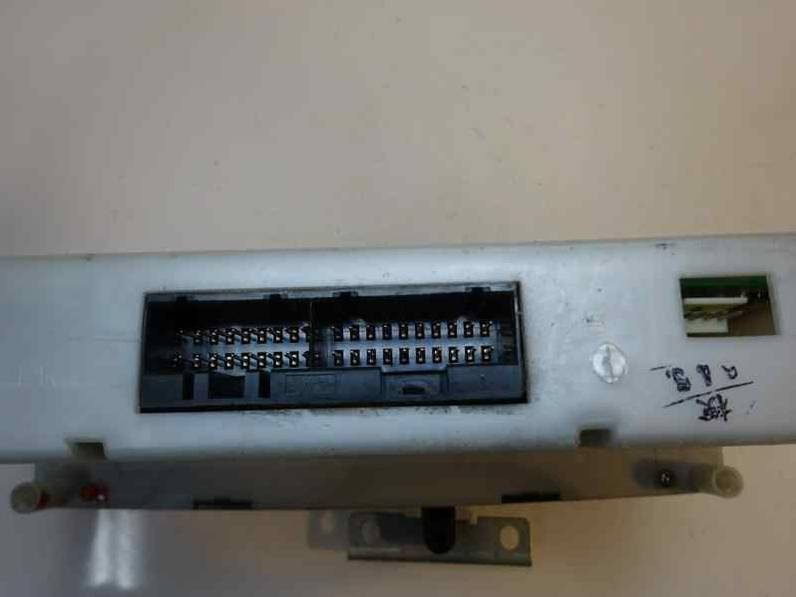 MANDO CLIMATIZADOR MITSUBISHI MONTERO SPORT 2003 2.5 TD (116 CV)