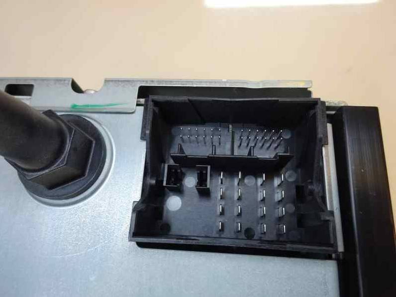 SISTEMA AUDIO RADIO CD FORD FOCUS C MAX 2004 1.6 TDCI (109 CV)