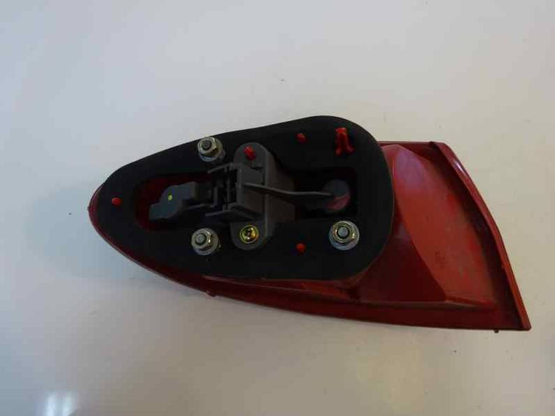 PILOTO TRASERO DERECHO ALFA ROMEO 147 2005 1.9 JTD 16V (140 CV)