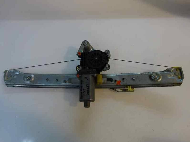 ELEVALUNAS TRASERO IZQUIERDO BMW SERIE 3 BERLINA 2004 2926 (184 CV)