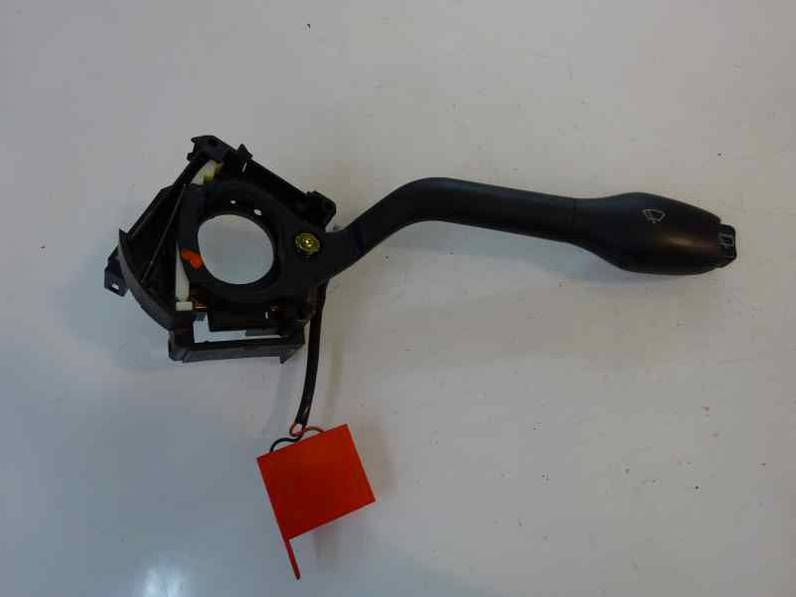 MANDO LIMPIA VOLKSWAGEN POLO BERLINA 2001 1.4 (60 CV)