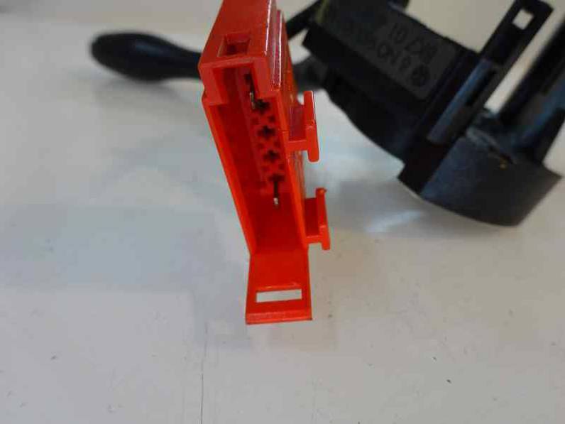 MANDO LIMPIA VOLKSWAGEN POLO BERLINA 2001 1.4 (60 CV)