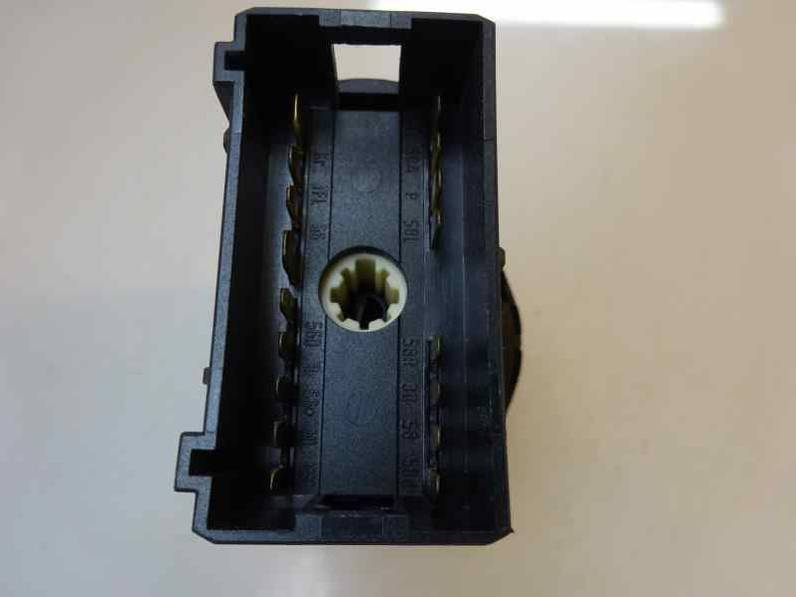 MANDO LUCES VOLKSWAGEN POLO BERLINA 2001 1.4 (60 CV)