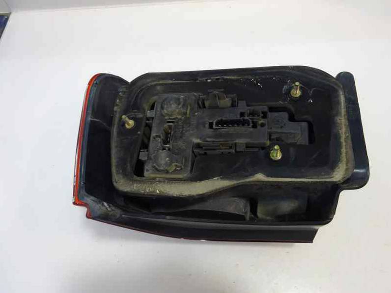 PILOTO TRASERO IZQUIERDO SEAT IBIZA 2000 1.9 SDI (68 CV)