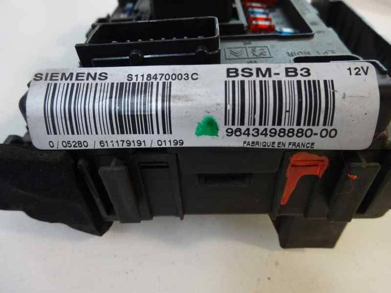 CAJA RELES FUSIBLES PEUGEOT 206 BERLINA 2001 1.4 (75 CV)