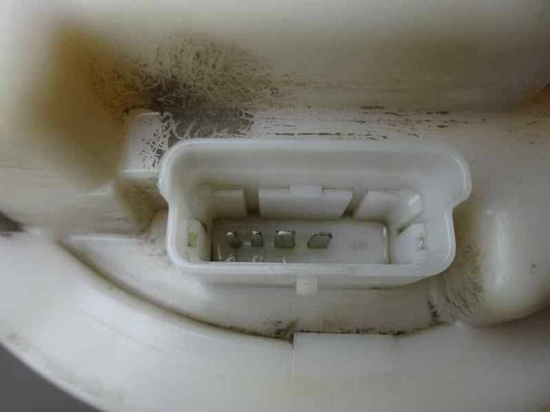 BOMBA COMBUSTIBLE PEUGEOT 206 BERLINA 2001 1.4 (75 CV)