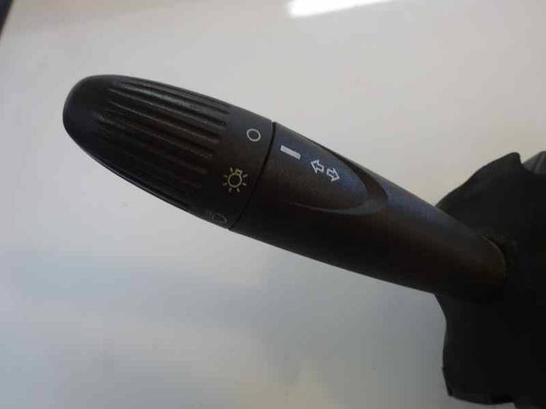 MANDO MULTIFUNCION FIAT PUNTO BERLINA 2002 1.9 D ECO (60 CV)