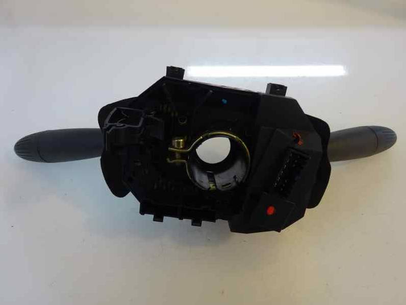 MANDO MULTIFUNCION FIAT PUNTO BERLINA 2002 1.9 D ECO (60 CV)