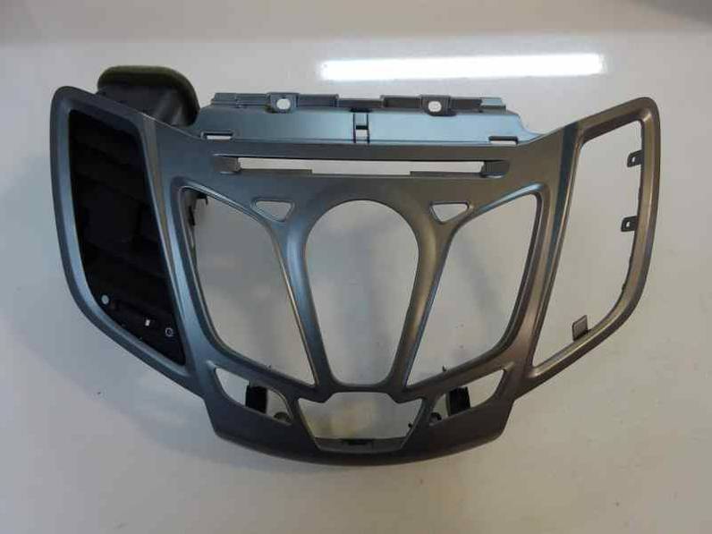 REJILLA AIREADORA FORD FIESTA 2010 1.4 TDCI (68 CV)