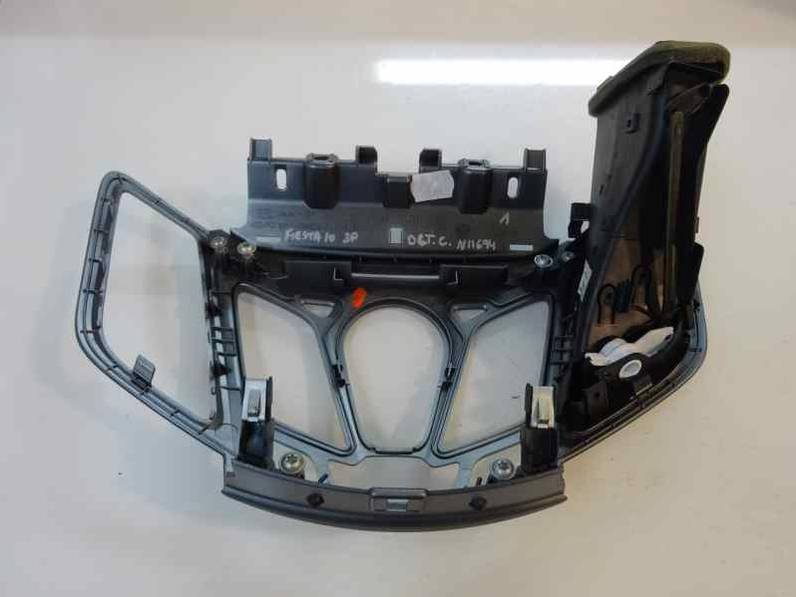 REJILLA AIREADORA FORD FIESTA 2010 1.4 TDCI (68 CV)