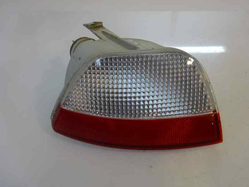 PILOTO TRASERO DERECHO FORD FOCUS BERLINA 2007 1.6 16V (101 CV)