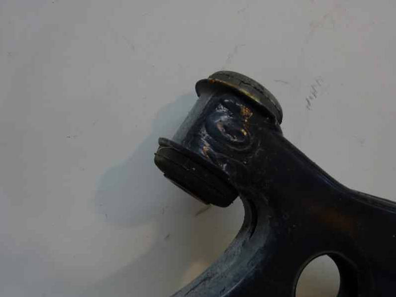 BRAZO SUSPENSION INFERIOR DELANTERO DERECHO FORD FOCUS BERLINA 2007 1.6 16V (101 CV)