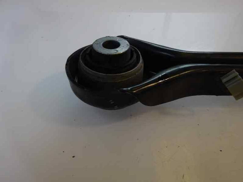 BRAZO SUSPENSION SUPERIOR TRASERO DERECHO BMW SERIE 3 BERLINA 2006 2.0 16V D (163 CV)