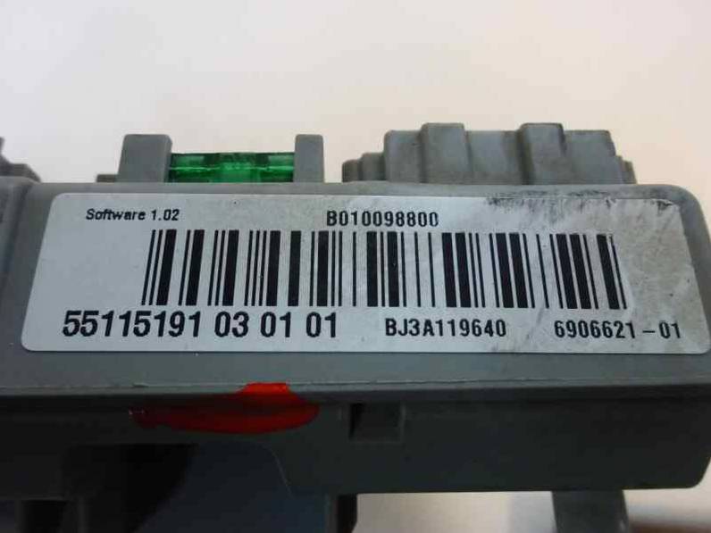 CAJA RELES FUSIBLES BMW SERIE 3 BERLINA 2006 2.0 16V D (163 CV)