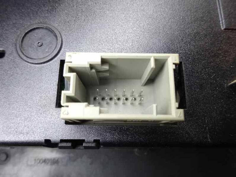 MANDO CLIMATIZADOR BMW SERIE 3 BERLINA 2006 2.0 16V D (163 CV)