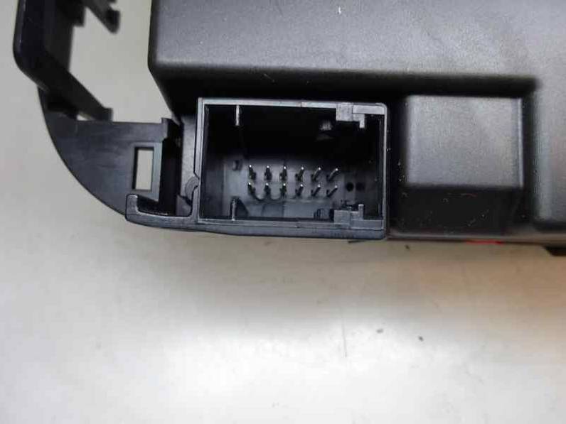 MANDO MULTIFUNCION BMW SERIE 3 BERLINA 2006 2.0 16V D (163 CV)