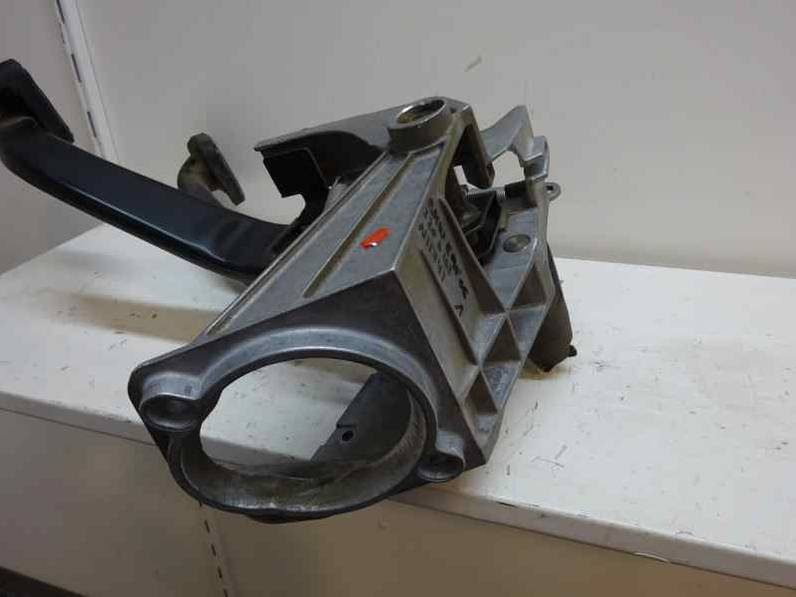 PEDAL EMBRAGUE BMW SERIE 3 BERLINA 2006 2.0 16V D (163 CV)