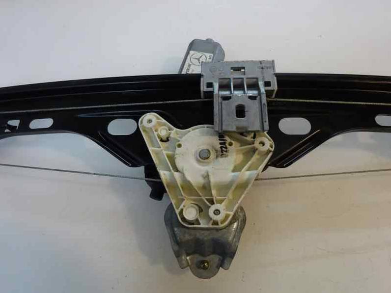 ELEVALUNAS TRASERO IZQUIERDO MERCEDES CLASE C BERLINA 2004 2.2 CDI (122 CV)