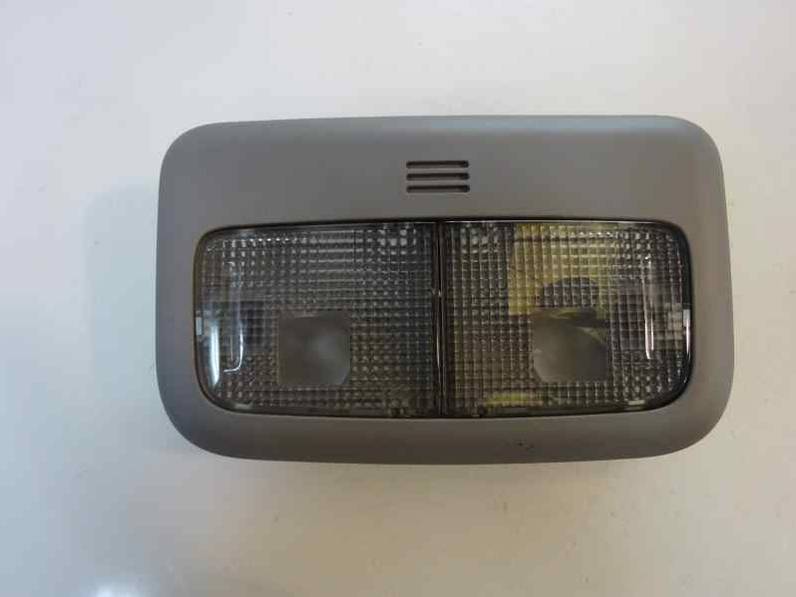 LUZ INTERIOR TOYOTA YARIS 2010 1.4 TURBODIESEL (90 CV)