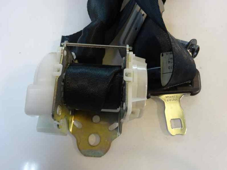 CINTURON SEGURIDAD TRASERO IZQUIERDO TOYOTA YARIS 2010 1.4 TURBODIESEL (90 CV)