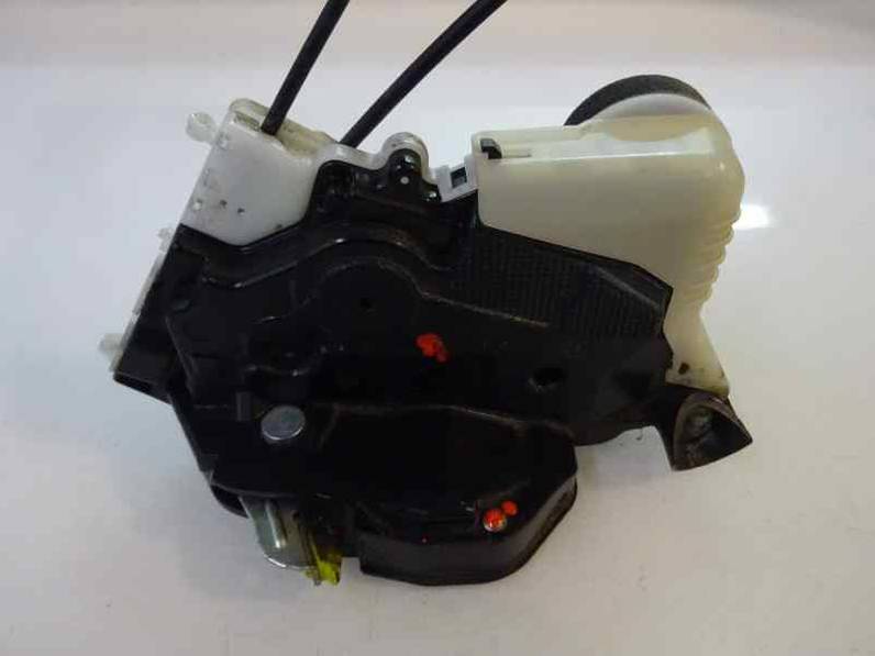 CERRADURA PUERTA DELANTERA IZQUIERDA TOYOTA YARIS 2010 1.4 TURBODIESEL (90 CV)