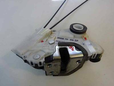 CERRADURA PUERTA DELANTERA DERECHA TOYOTA YARIS 2010 1.4 TURBODIESEL (90 CV)