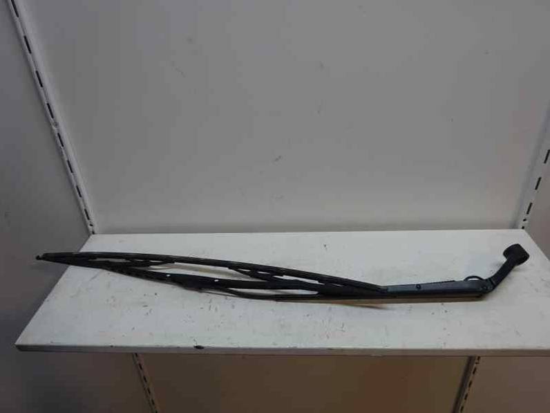 BRAZO LIMPIA DELANTERO IZQUIERDO TOYOTA YARIS 2010 1.4 TURBODIESEL (90 CV)