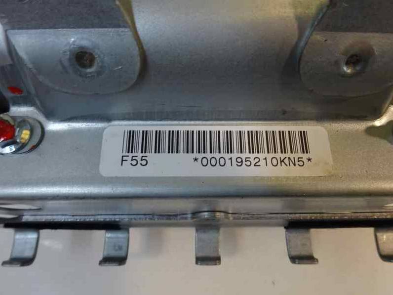 AIRBAG DELANTERO DERECHO TOYOTA YARIS 2010 1.4 TURBODIESEL (90 CV)