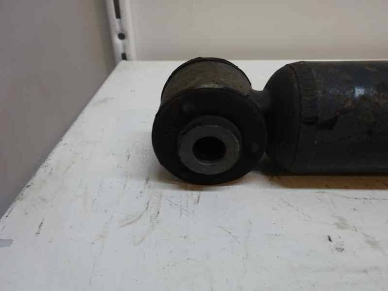 AMORTIGUADOR TRASERO DERECHO TOYOTA YARIS 2010 1.4 TURBODIESEL (90 CV)