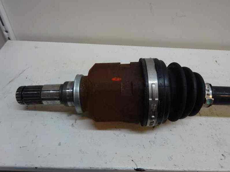 TRANSMISION DELANTERA IZQUIERDA TOYOTA YARIS 2010 1.4 TURBODIESEL (90 CV)