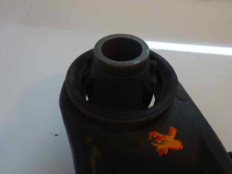 BRAZO SUSPENSION INFERIOR DELANTERO IZQUIERDO TOYOTA YARIS 2010 1.4 TURBODIESEL (90 CV)