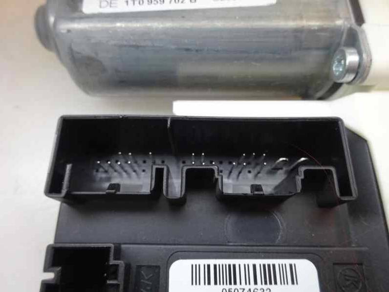 MOTOR ELEVALUNAS DELANTERO DERECHO SEAT LEON 2006 1.9 TDI (105 CV)