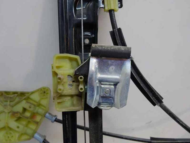 ELEVALUNAS DELANTERO IZQUIERDO SEAT LEON 2009 1.9 TDI (90 CV)