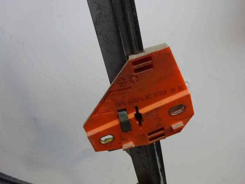 ELEVALUNAS DELANTERO IZQUIERDO FORD FIESTA BERL COURIER 1991 1.4 (73 CV)