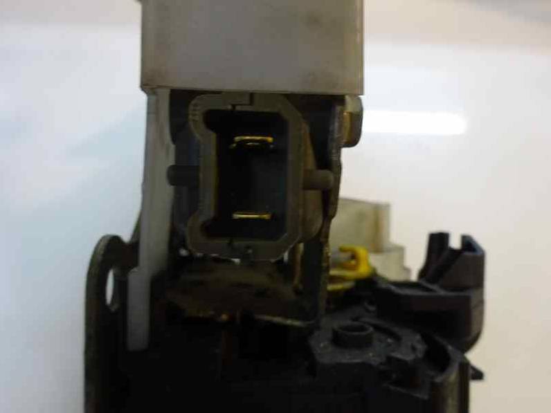 CERRADURA PUERTA DELANTERA IZQUIERDA RENAULT CLIO II FASE I 1998 1.9 D (64 CV)