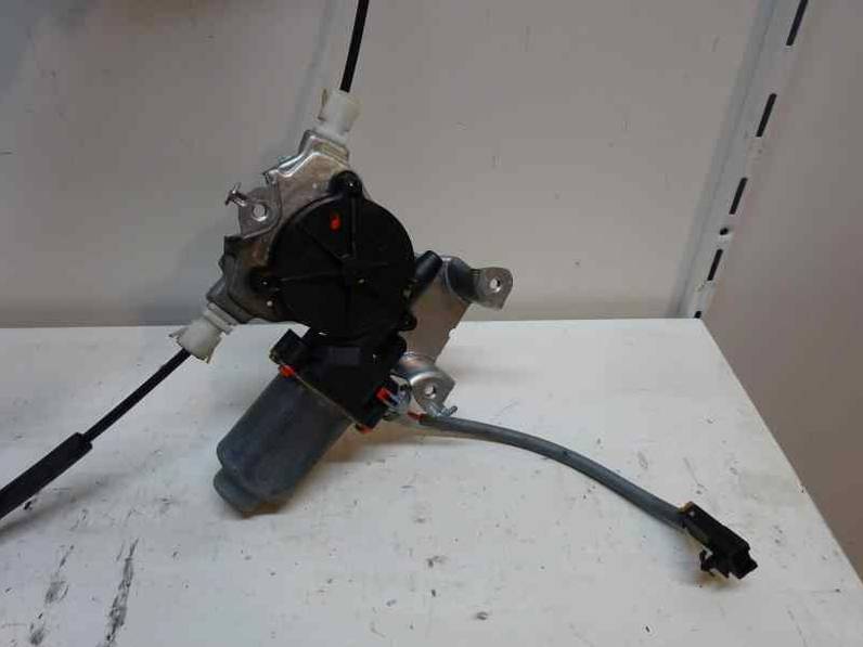 ELEVALUNAS DELANTERO DERECHO NISSAN ALMERA 2001 2.2 16V TURBODIESEL (110 CV)