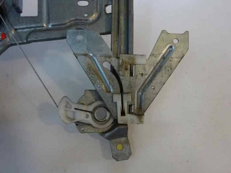 ELEVALUNAS TRASERO IZQUIERDO CITROEN XSARA BERLINA 1999 1.6 (88 CV)