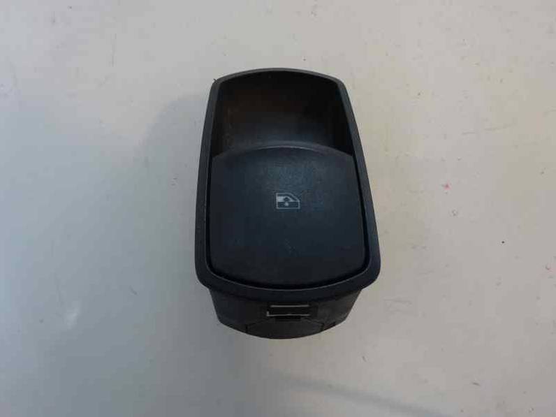 MANDO ELEVALUNAS DELANTERO DERECHO OPEL CORSA D 2008 1.3 16V CDTI (90 CV)