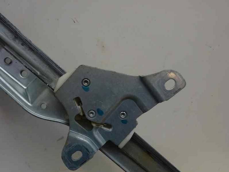 ELEVALUNAS DELANTERO DERECHO OPEL CORSA D 2008 1.3 16V CDTI (90 CV)