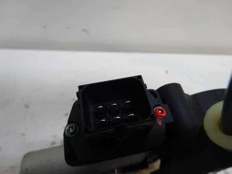 ELEVALUNAS DELANTERO DERECHO OPEL CORSA D 2008 1.3 16V CDTI (90 CV)