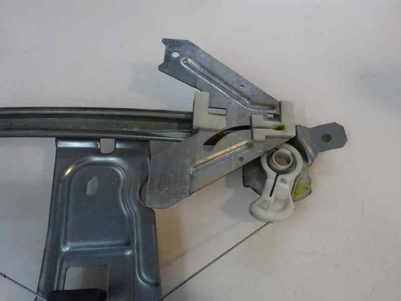 ELEVALUNAS TRASERO IZQUIERDO CITROEN XSARA BERLINA 2001 2.0 HDI (90 CV)