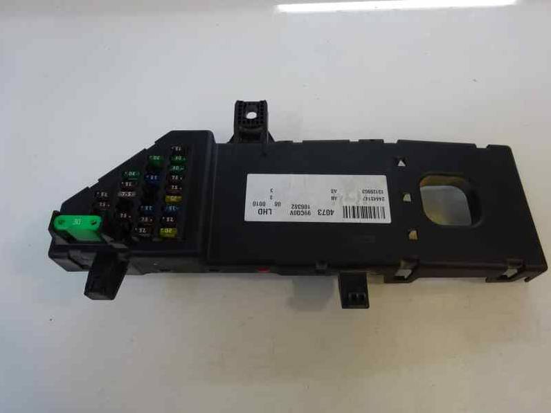 CAJA RELES FUSIBLES OPEL VECTRA C BERLINA 2003 2.2 16V DTI (125 CV)